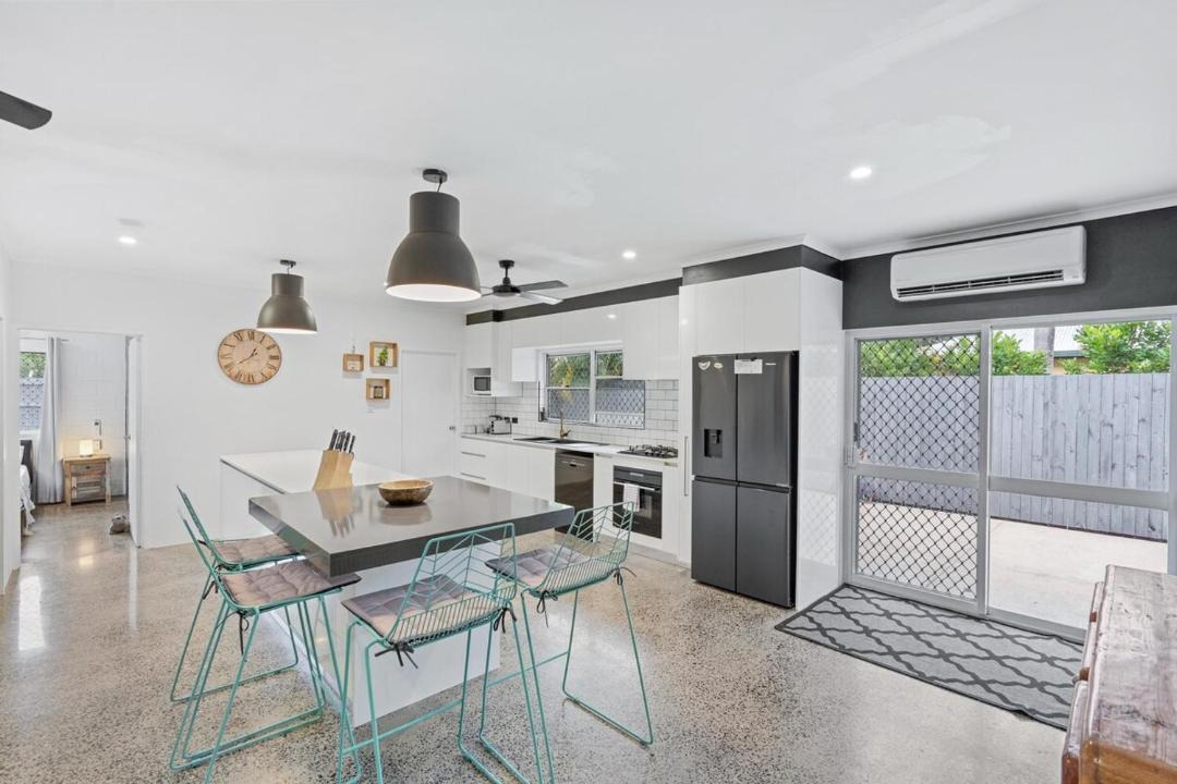 Photo of Kitchen in Holloways Beach
