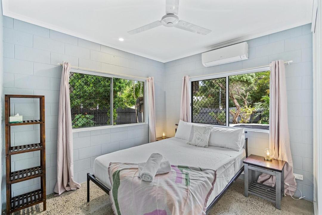 Photo of Bedroom in Holloways Beach
