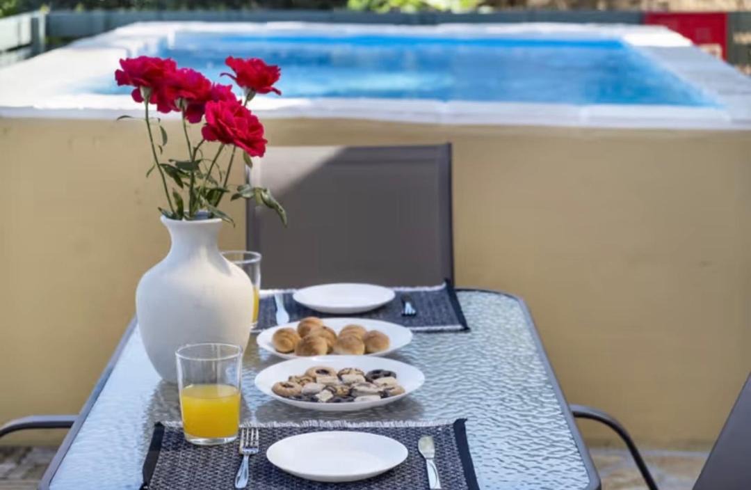 Photo of Patio Balcony in Katomerion