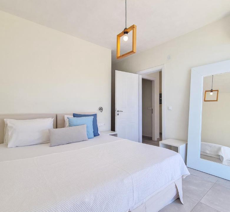 Photo of Bedroom in Pondi