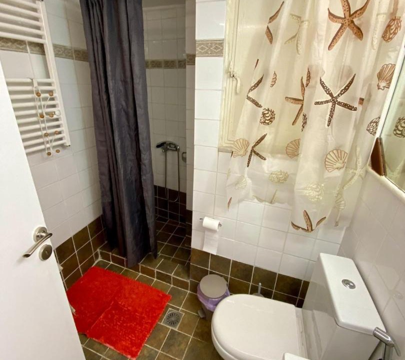 Photo of Bathroom in Pasalimani