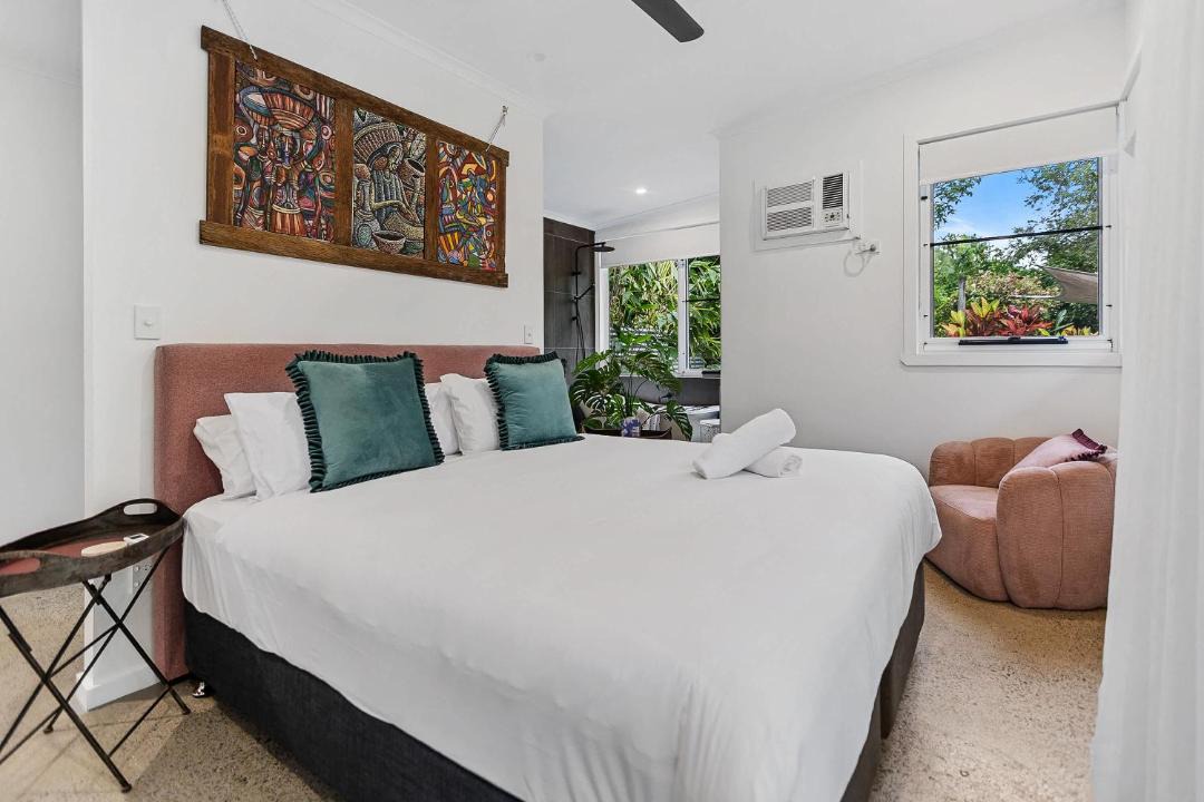 Photo of Bedroom in Machans Beach