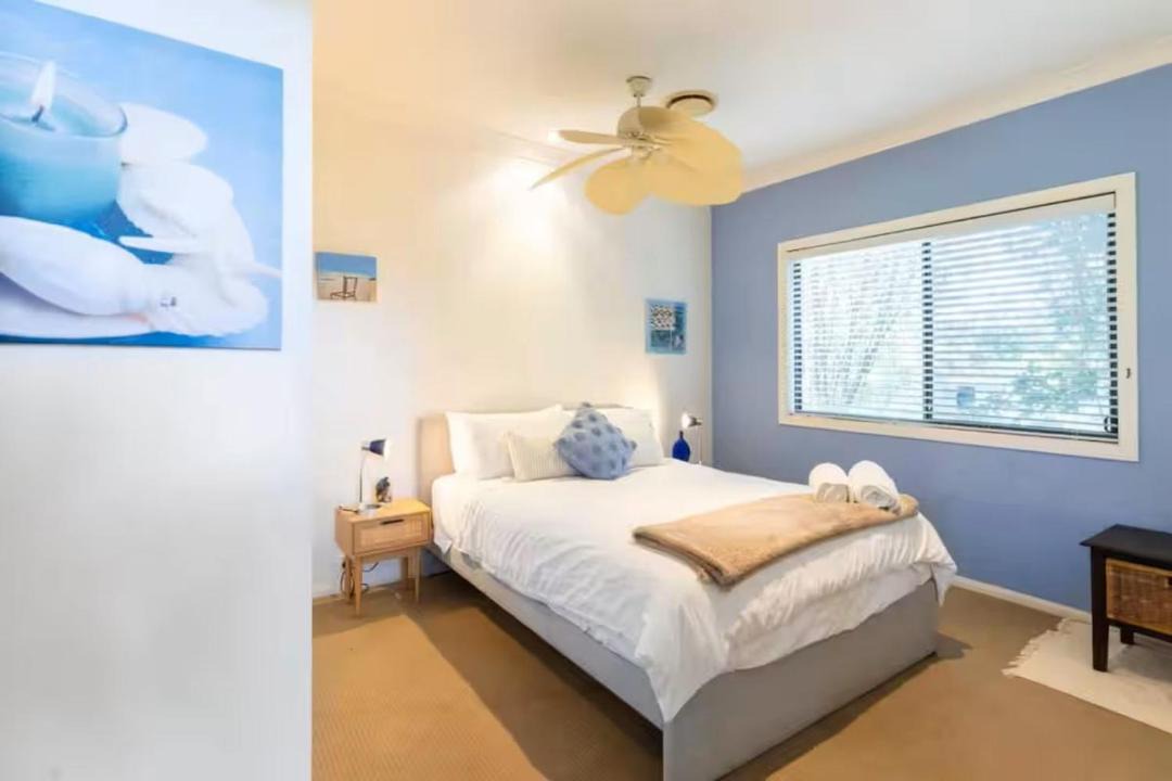 Photo of Bedroom in Nudgee Beach
