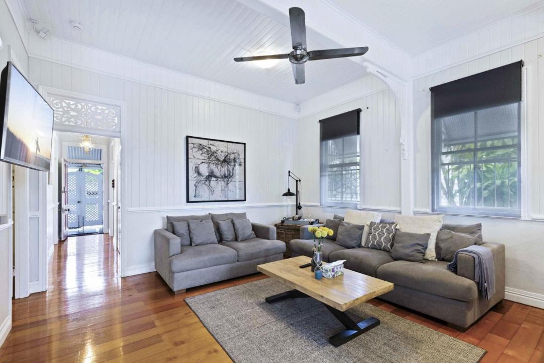 Photo of Livingroom in Wooloowin