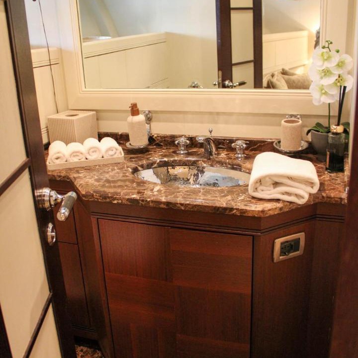 Photo of Bathroom in Paraga