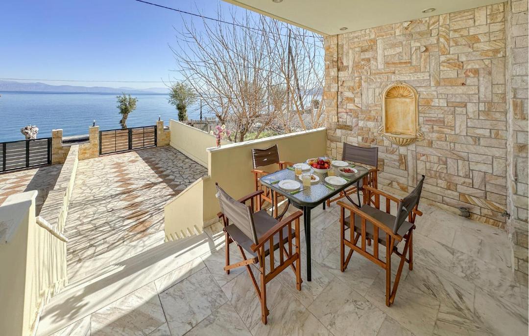 Photo of Patio Balcony in Diakofto