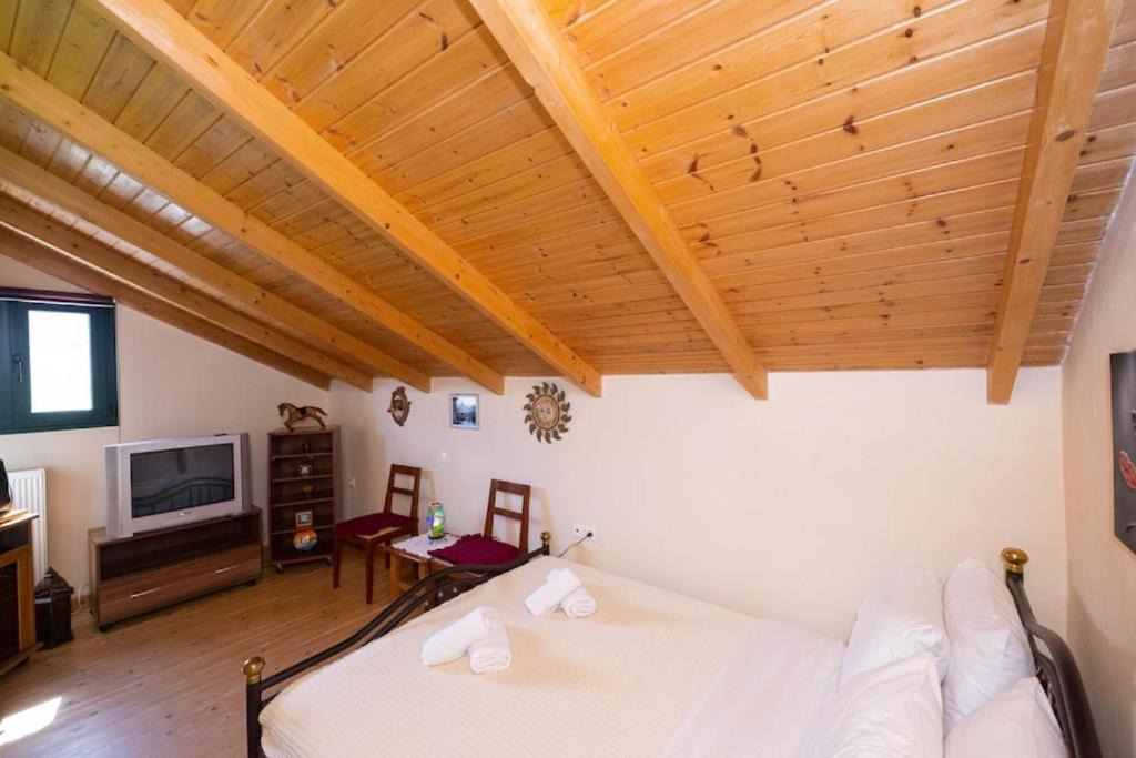 Photo of Bedroom in Nea Tirintha