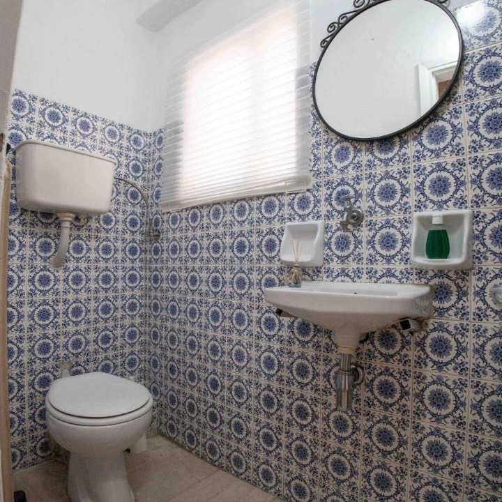 Photo of Bathroom in Metaxourgio