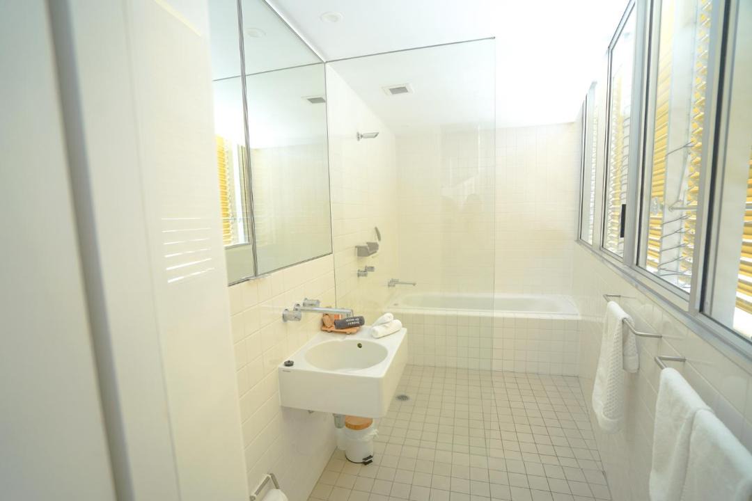 Photo of Bathroom in Broadbeach