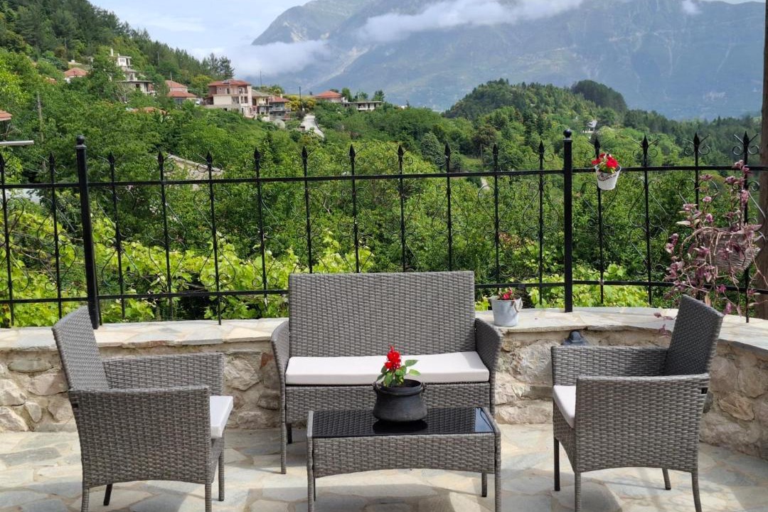 Photo of Patio Balcony in Pramanta