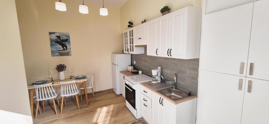 Photo of Kitchen in Isthmia