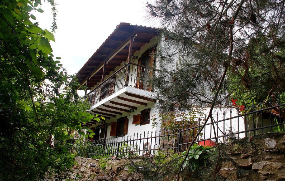 Photo of Buildings in Megalos Prinos