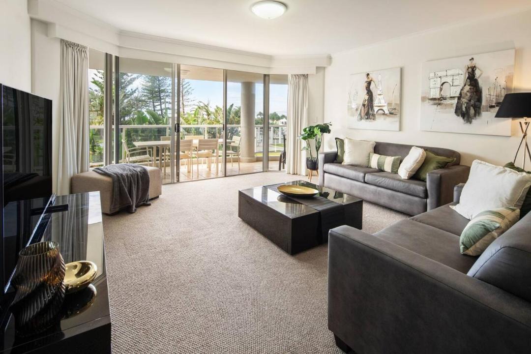 Photo of Livingroom in Main Beach