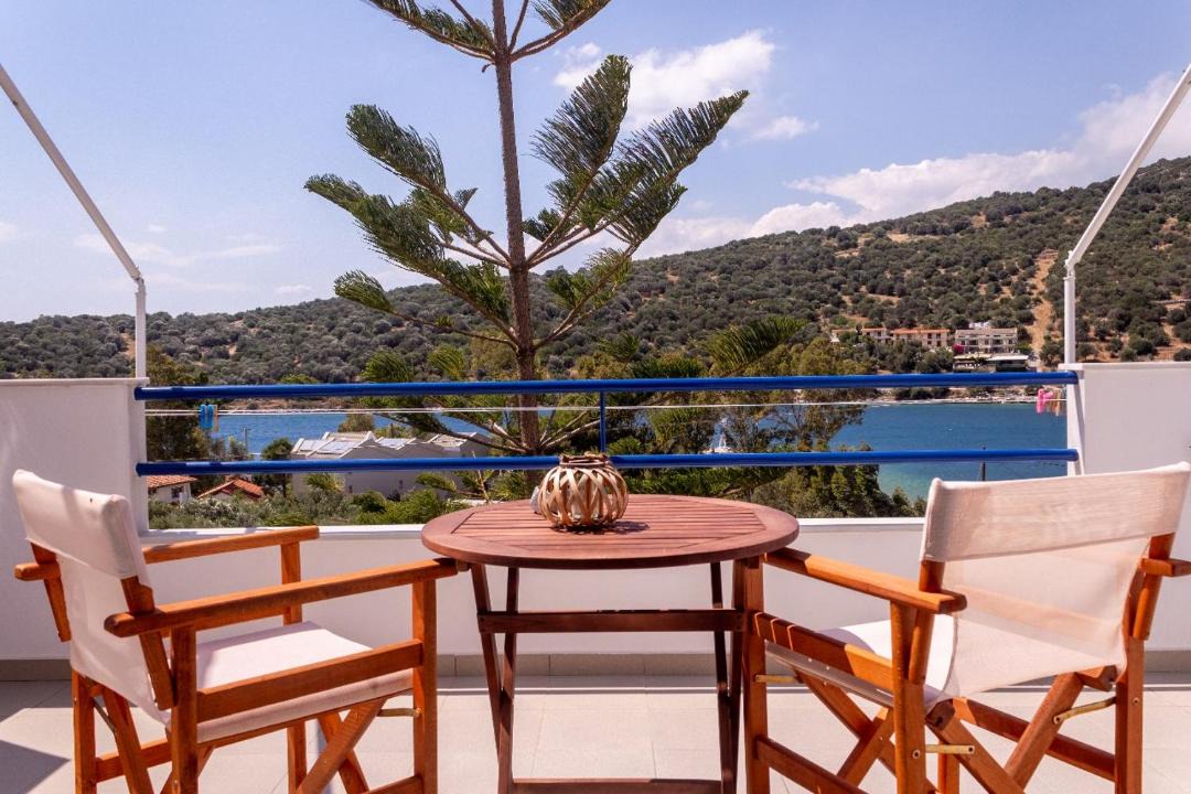 Photo of Patio Balcony in Mpoufalo