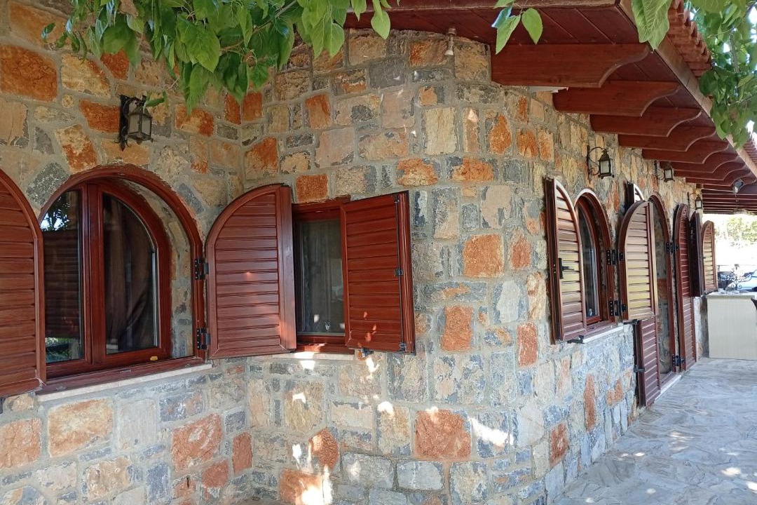 Photo of Others in Amarinthos