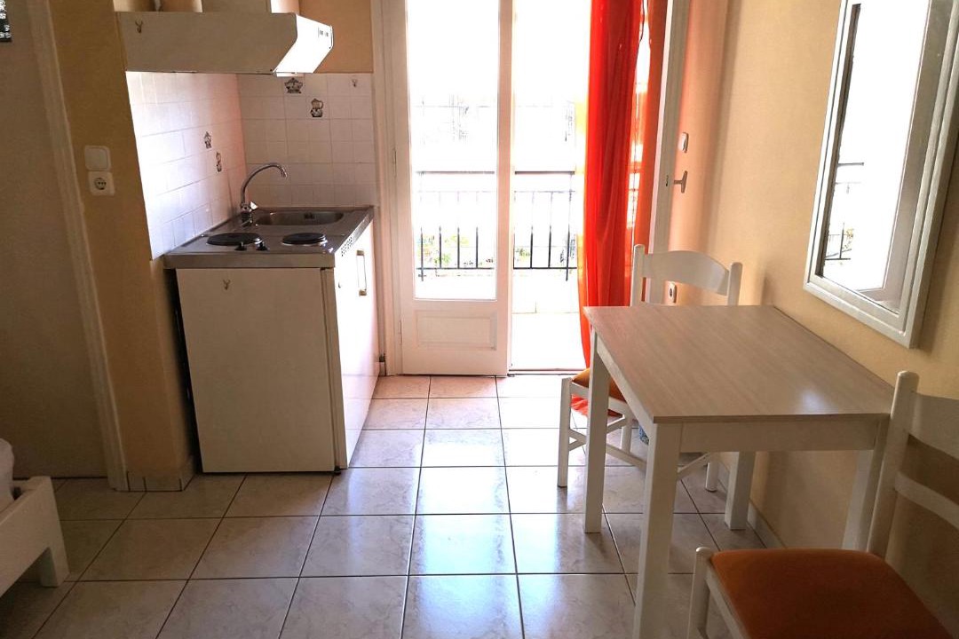 Photo of Kitchen in Loutra Edipsou