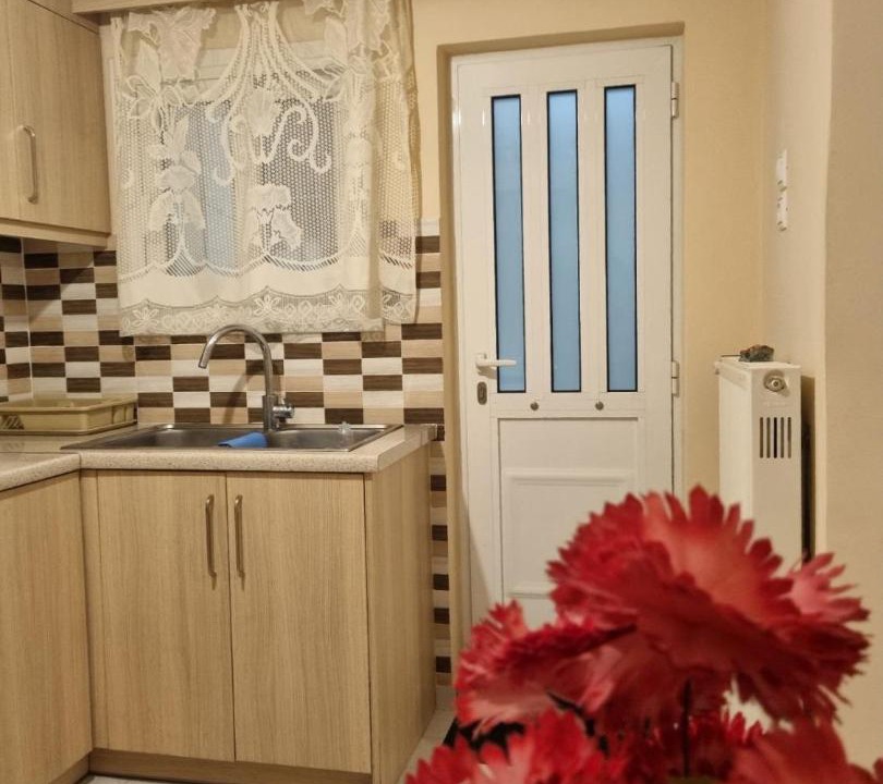 Photo of Kitchen in Kamena Vourla