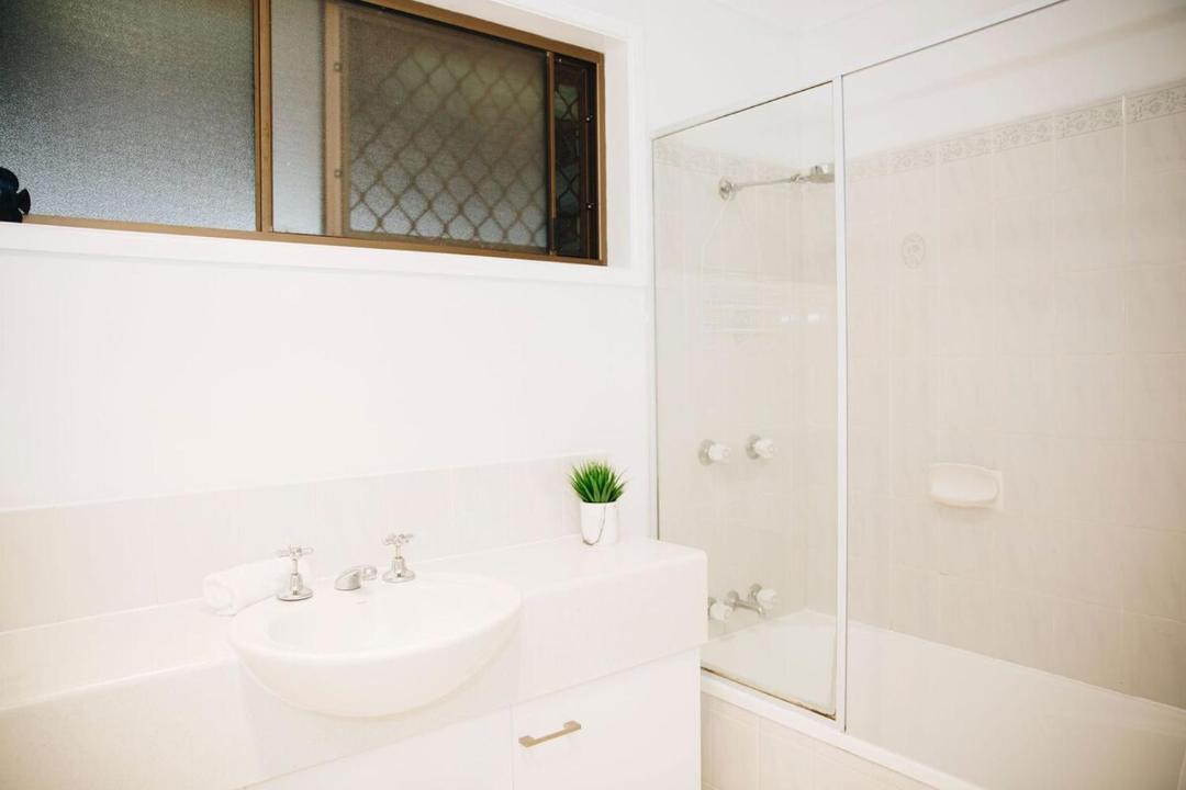 Photo of Bathroom in Warana