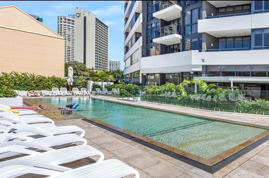 Photo of Others in Surfers Paradise