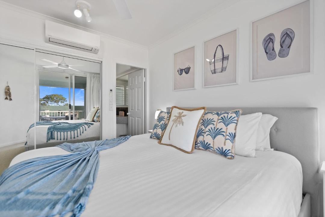 Photo of Bedroom in Trinity Beach