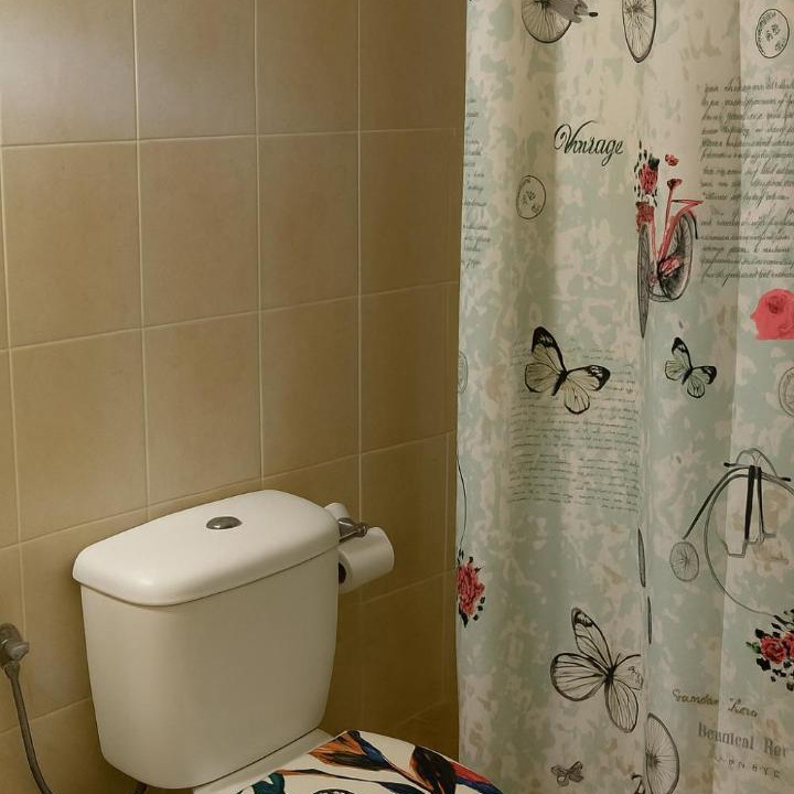 Photo of Bathroom in Okhthonia