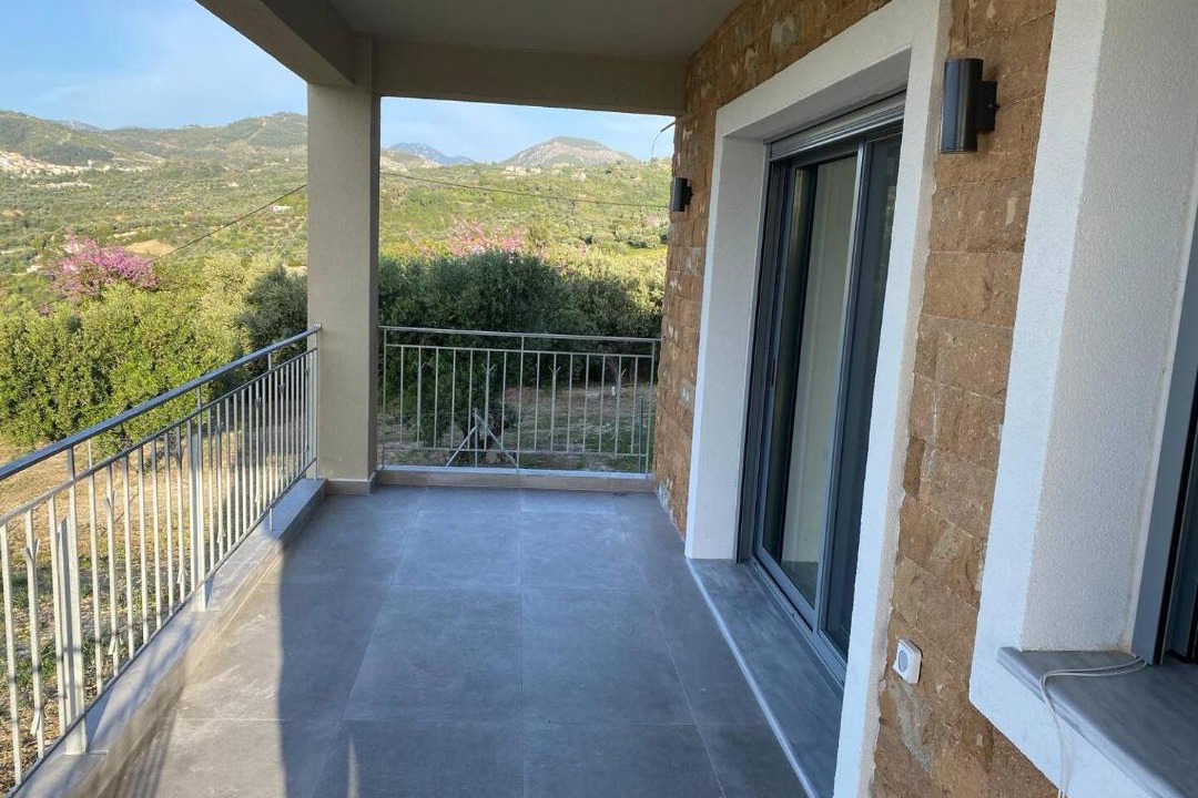 Photo of Patio Balcony in Sipiada