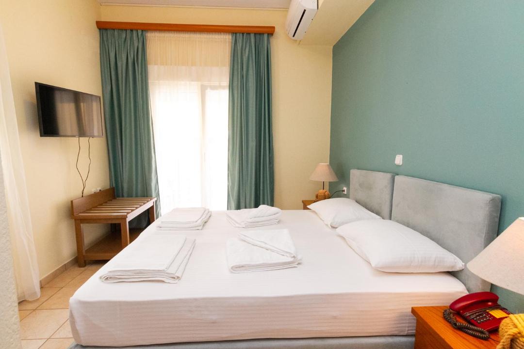 Photo of Bedroom in Loutra Edipsou