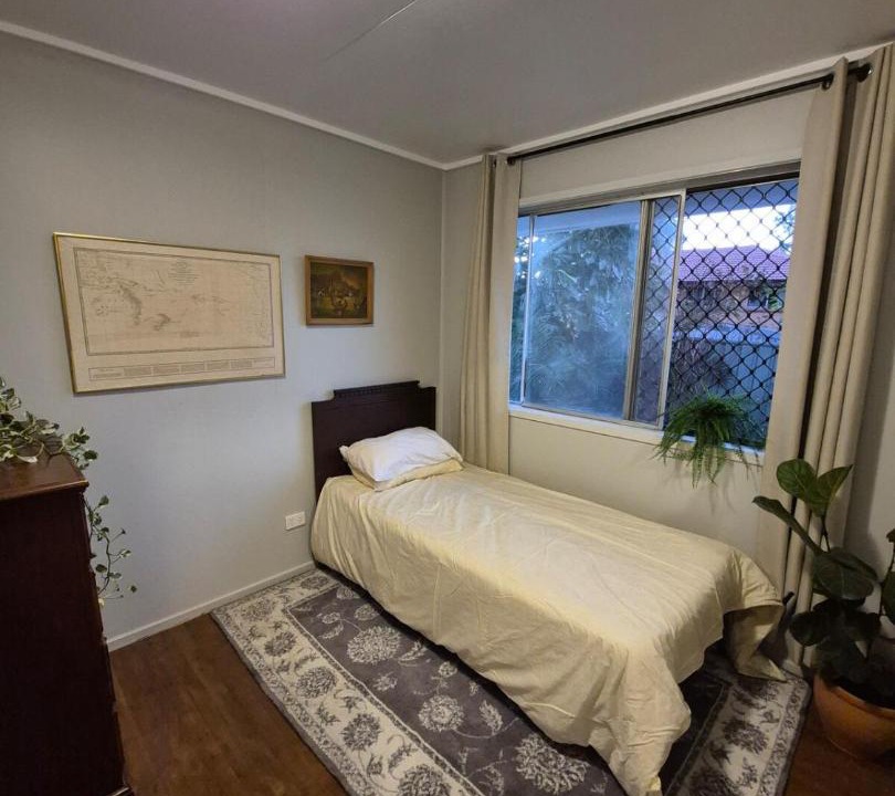 Photo of Bedroom in Logan Central