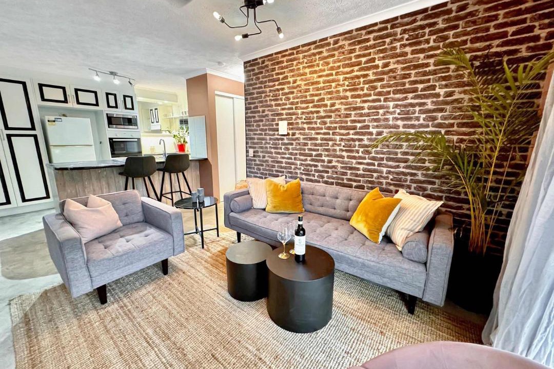 Photo of Livingroom in Burleigh Heads