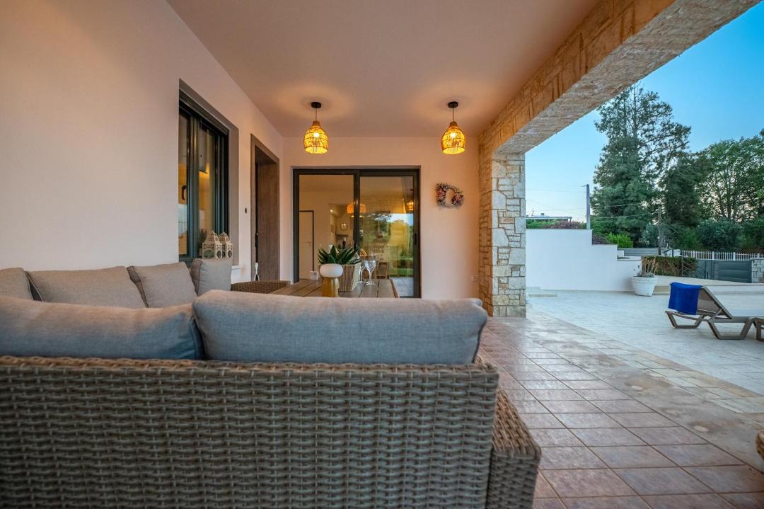 Photo of Patio Balcony in Kalamos