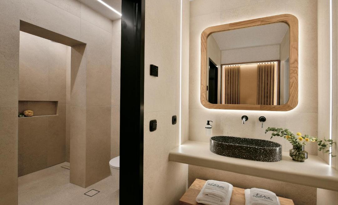 Photo of Bathroom in Karpenisi
