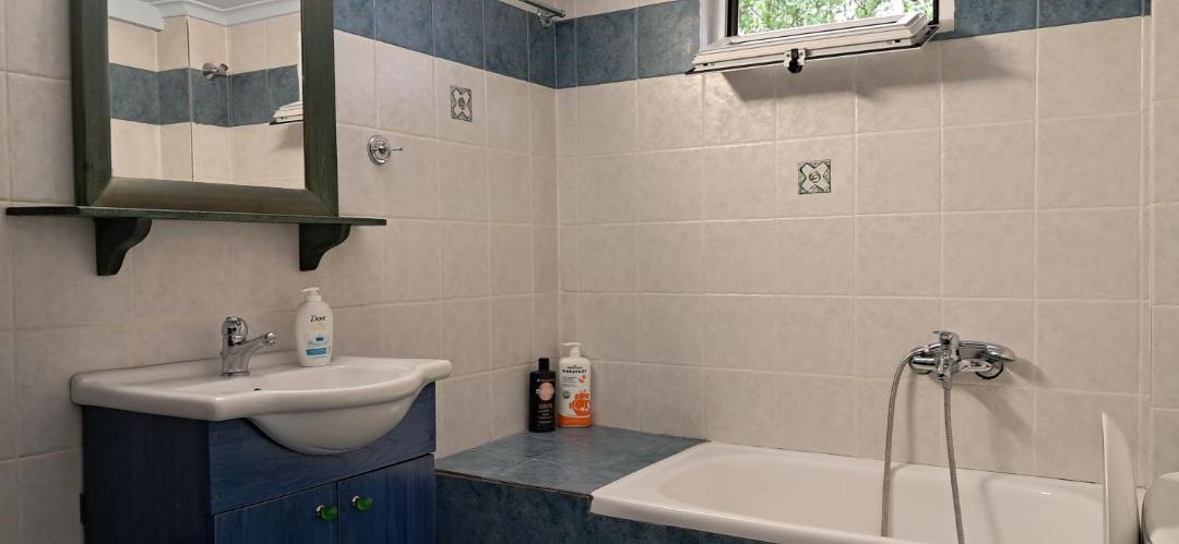 Photo of Bathroom in Lamia