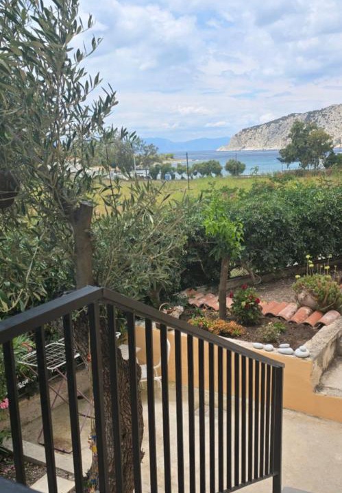 Photo of Patio Balcony in Perdhika