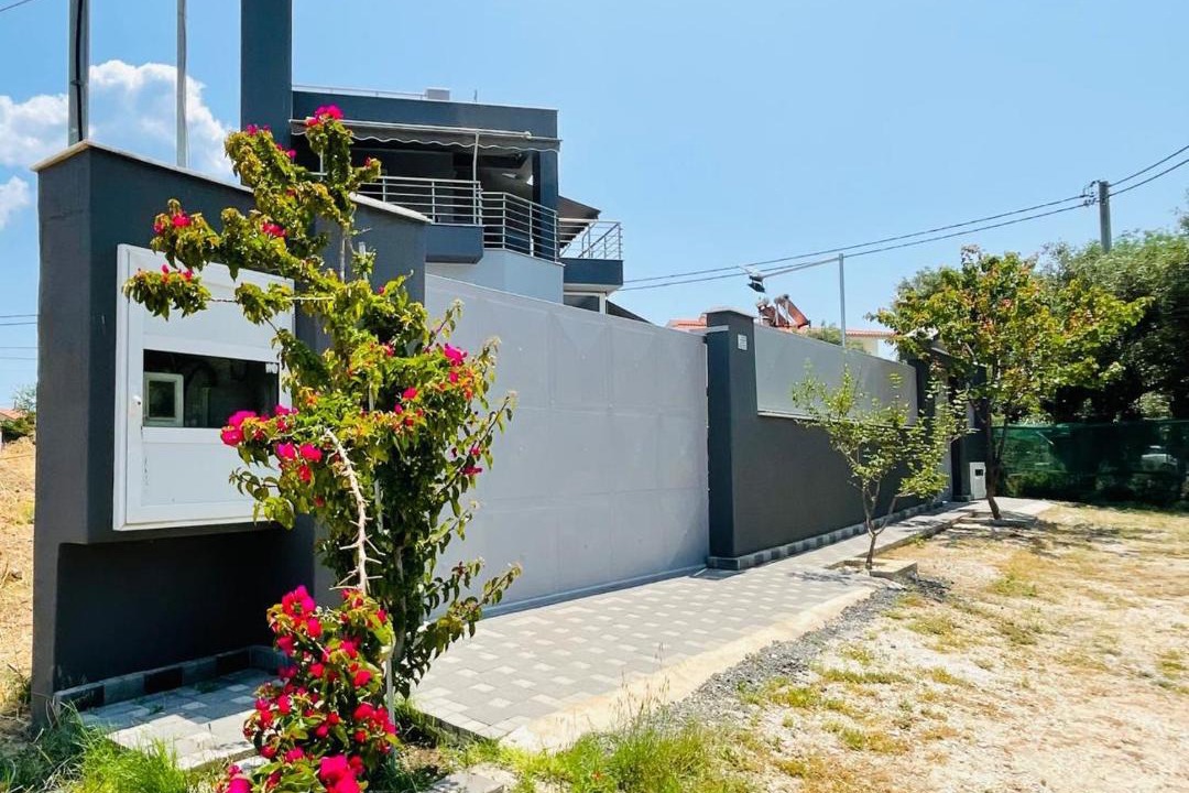 Photo of Others in Loutraki