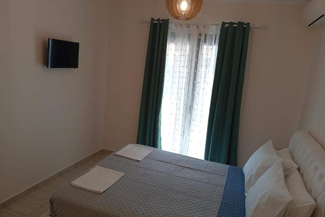 Photo of Bedroom in Parga