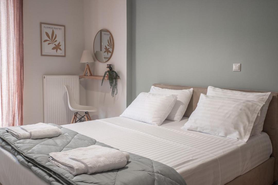 Photo of Bedroom in Diasella
