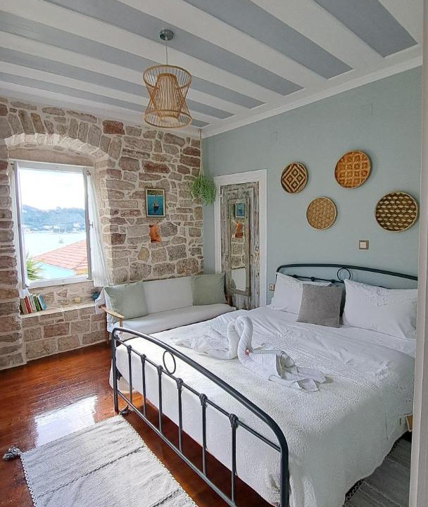 Photo of Bedroom in Vathy