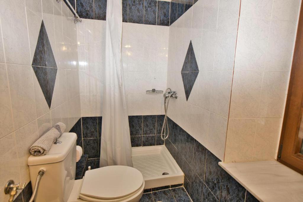 Photo of Bathroom in Kala Nera