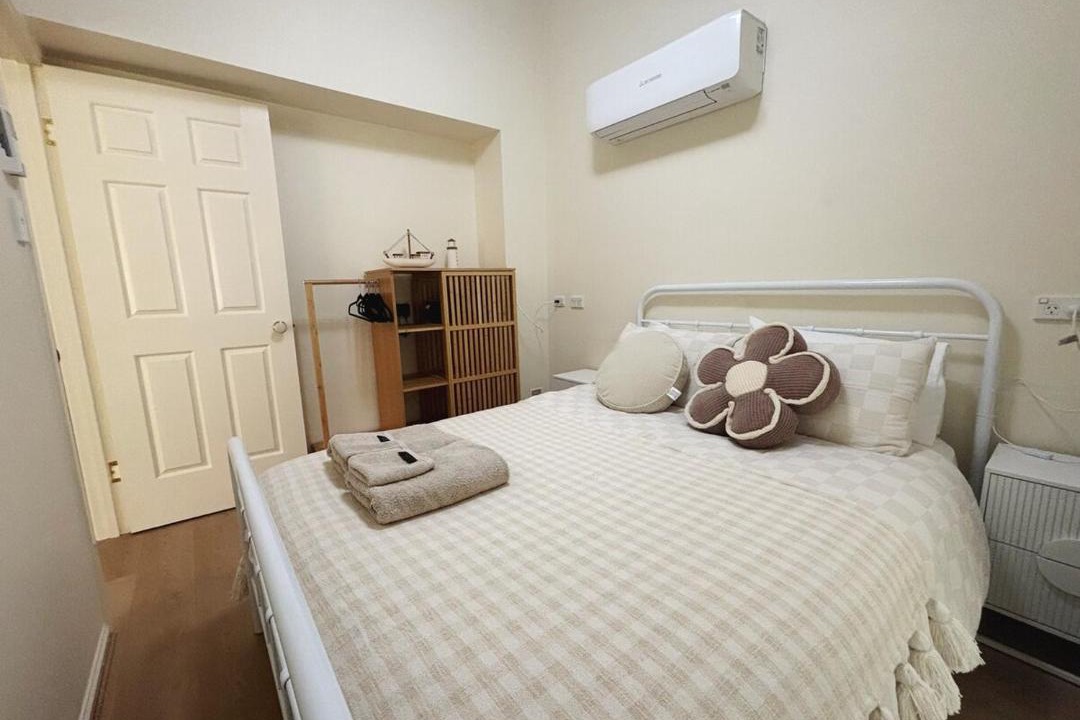 Photo of Bedroom in Shailer Park