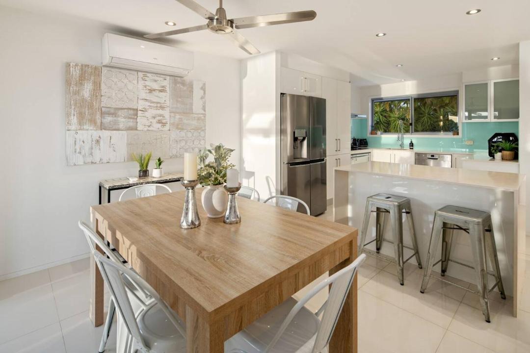 Photo of Kitchen in Broadbeach Waters