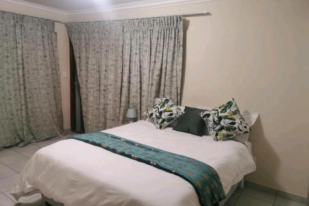 Photo of Bedroom in Krugersdorp
