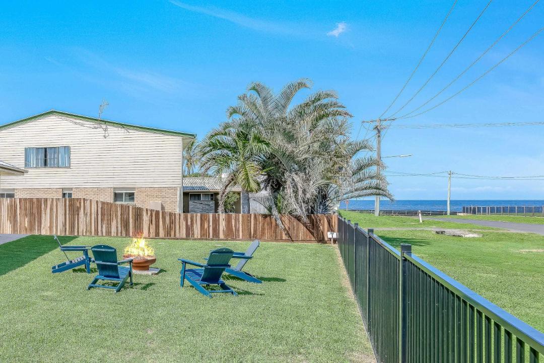 Photo of Others in Burnett Heads
