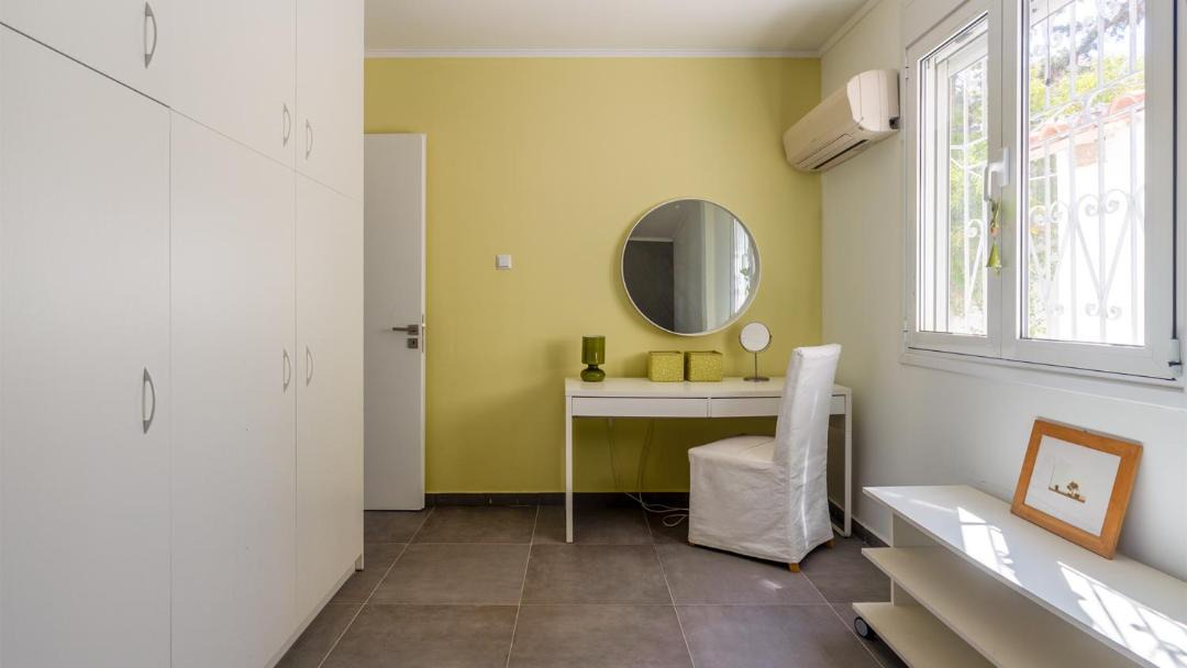 Photo of Bathroom in Saronikos