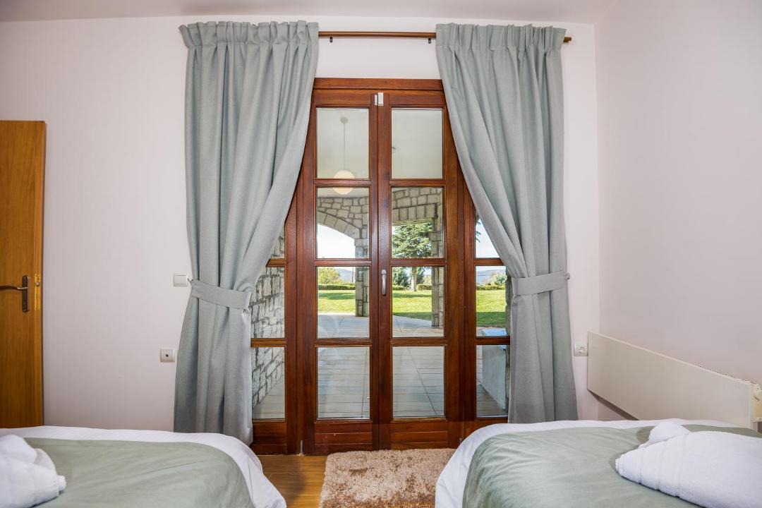 Photo of Others in Arachova