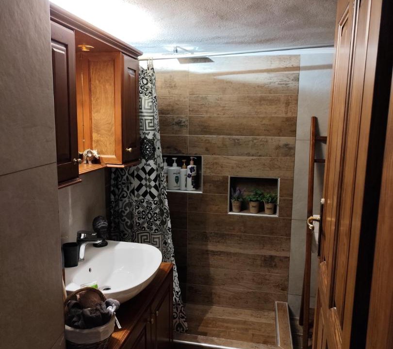 Photo of Bathroom in Mesaia Trikala