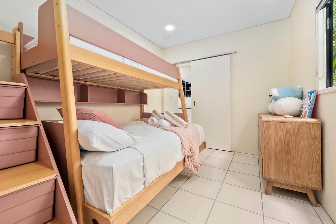 Photo of Bedroom in Clifton Beach