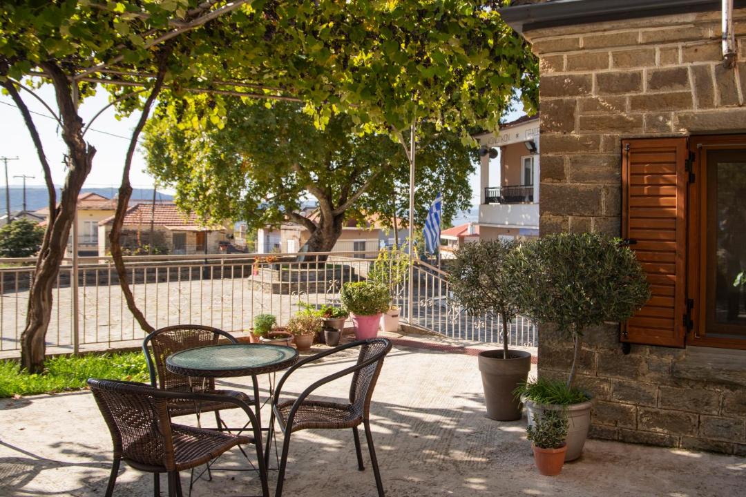 Photo of Patio Balcony in Pamvotida