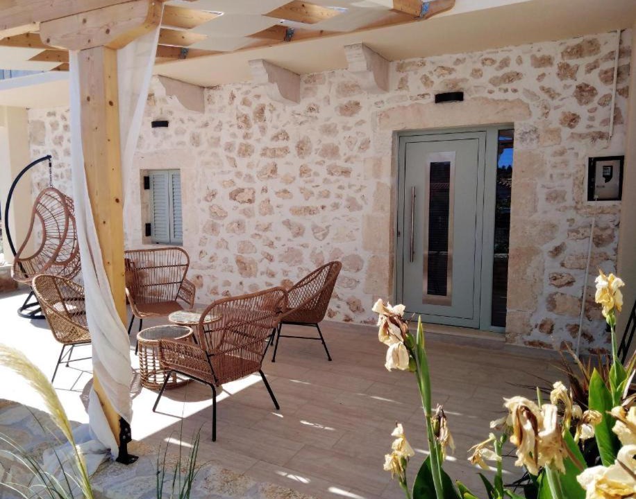 Photo of Patio Balcony in Spartochori