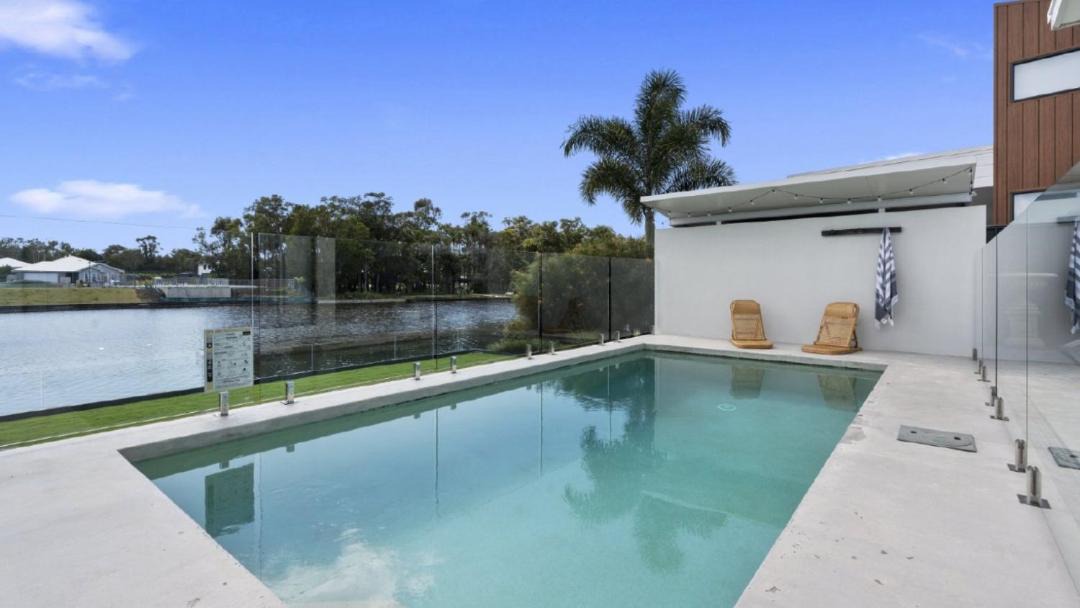 Photo of Others in Banksia Beach
