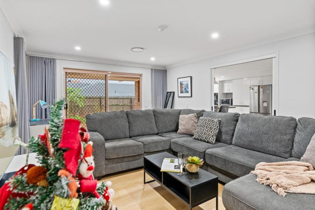 Photo of Livingroom in Wishart
